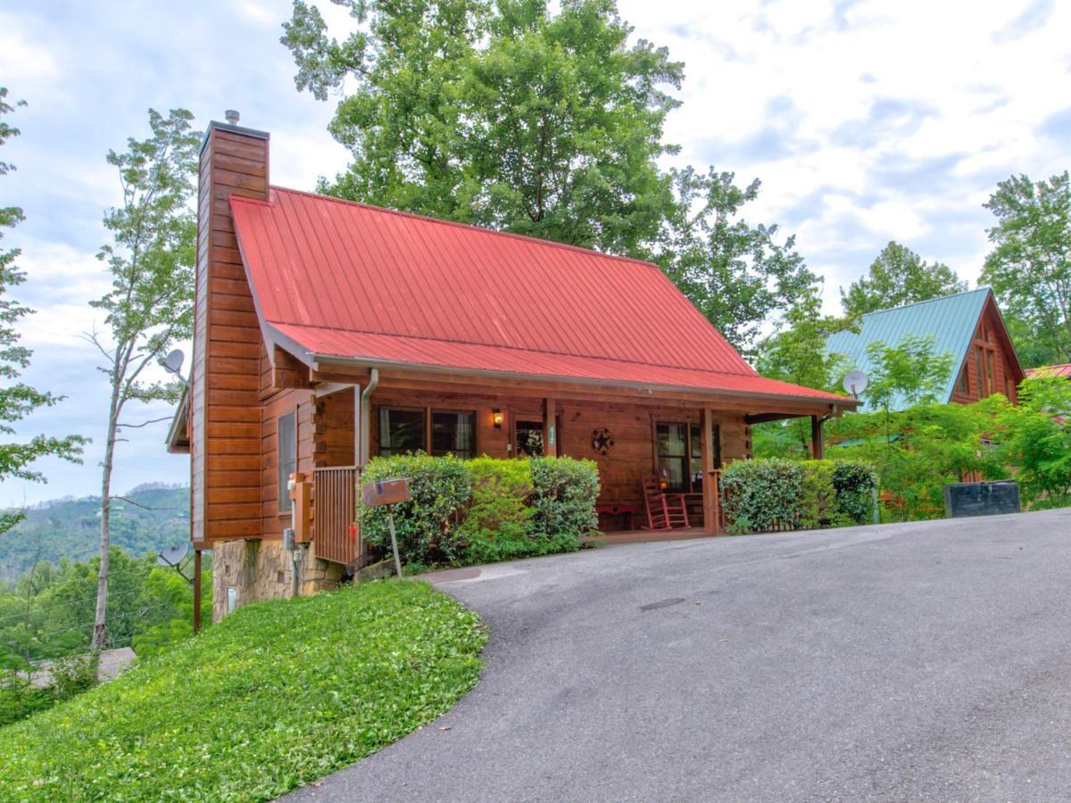 Bear Tracks, 2 Bedrooms, Hot Tub, Fireplace, Wifi, Jetted Tub, Sleeps 6 Gatlinburg Dış mekan fotoğraf